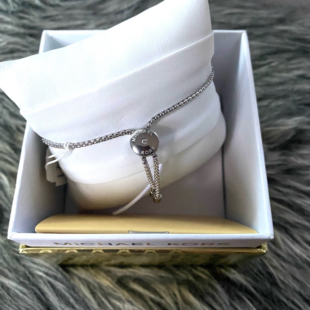 NWT authentic MK silver tone padlock bracelet - Picture 5 of 5